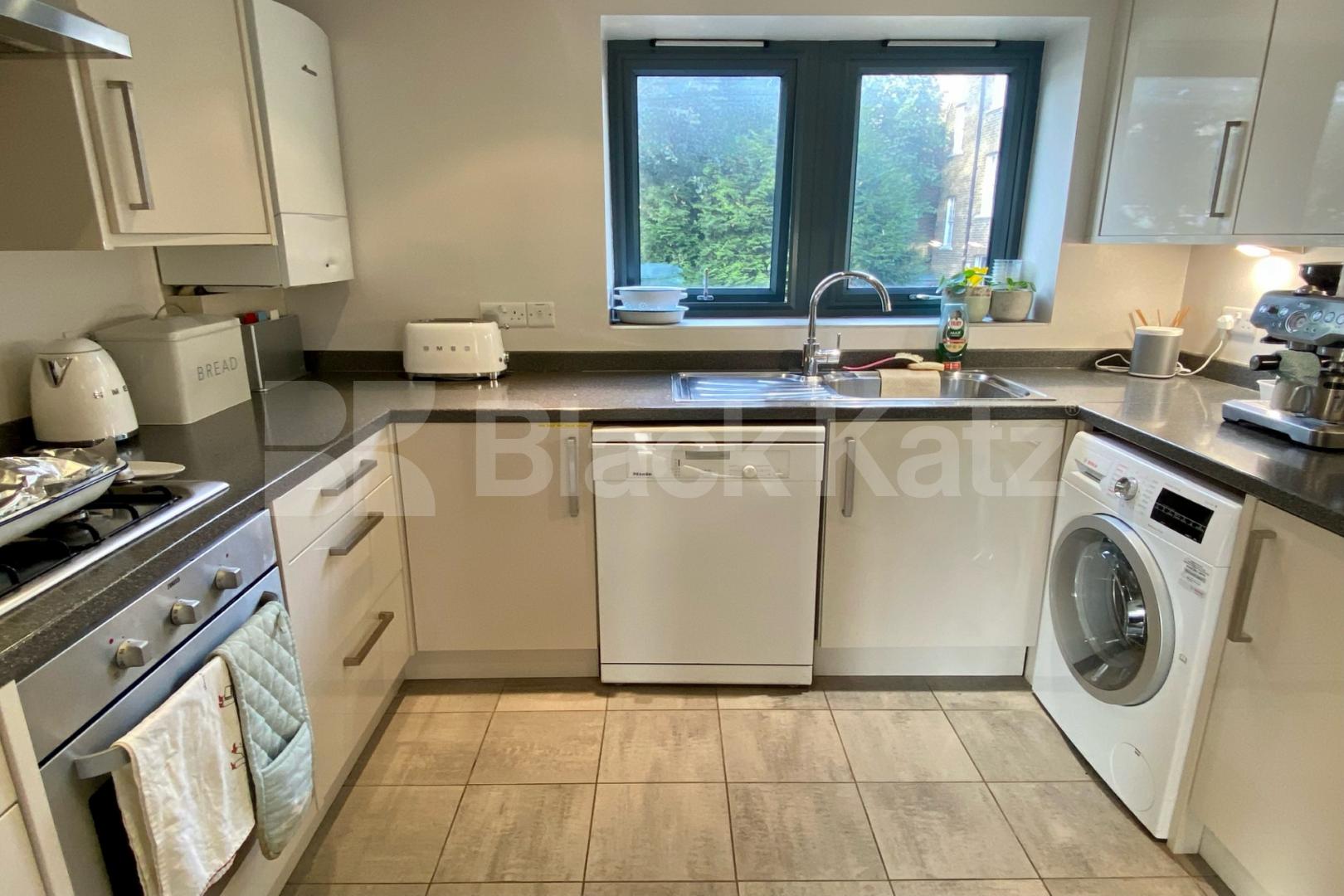 Contemporary private development set back in beautiful grounds Brixton Road, Oval